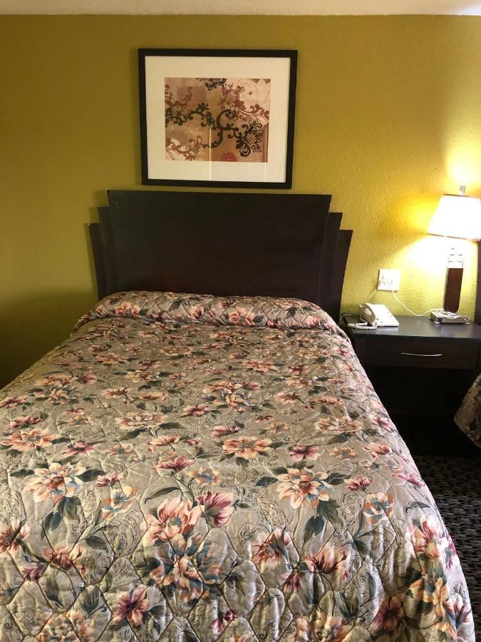 Kings Inn Mexia Экстерьер фото