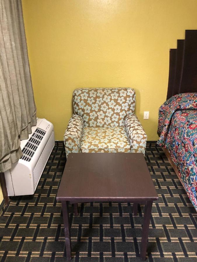 Kings Inn Mexia Экстерьер фото
